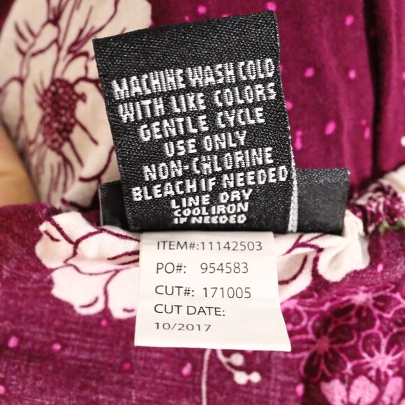 Torrid Top Plus Size 1X Plum White Floral Off Shoulder Spaghetti Straps Blouse - Picture 13 of 13